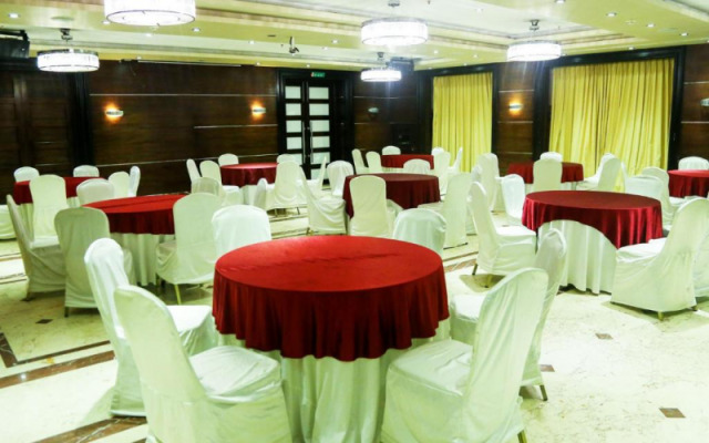 Anandha Inn Convention Centre and Suites