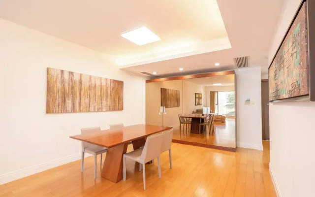 Tyms Cozy 2BR 1BA Apt Xuhui Metro