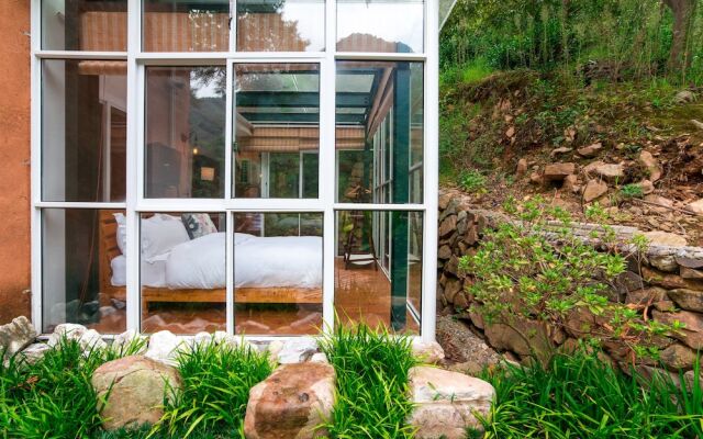 Tong Lu Ye Du Li Cun