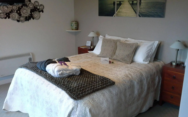 Hillside Bed & Breakfast