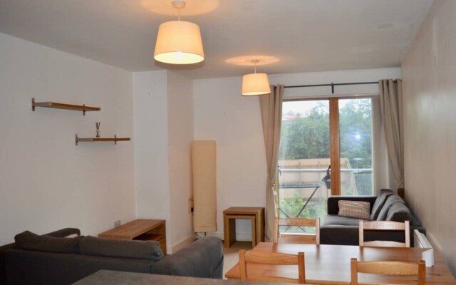 Comfortable 2 Bedroom Apartment in Manchester