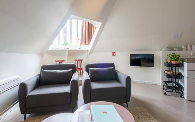 The Suit Duplex Apartment
