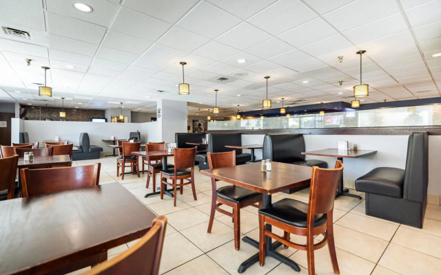 Kahler Inn and Suites - Mayo Clinic Area