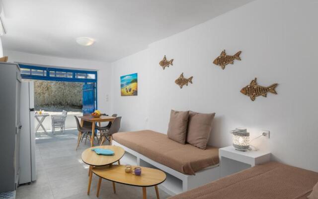 Almera Sea View Boat House