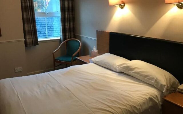Urquhart Caledonian Hotel