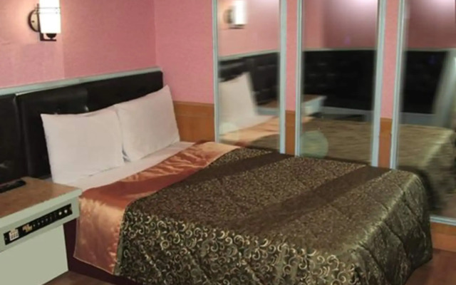 One Plus One Hotel