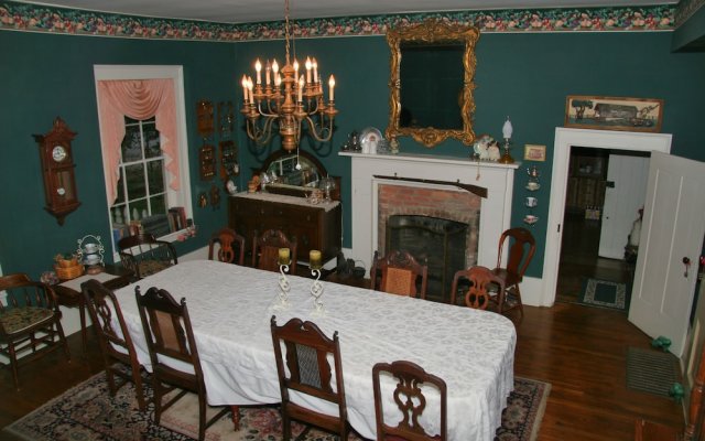 Hall Place Bed and Breakfast