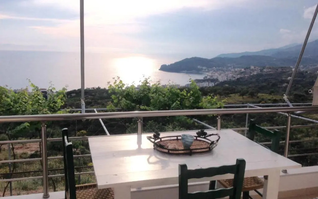ELÉA Guesthouse himare