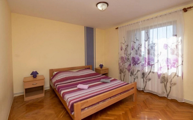 Seaview Apartment Lara