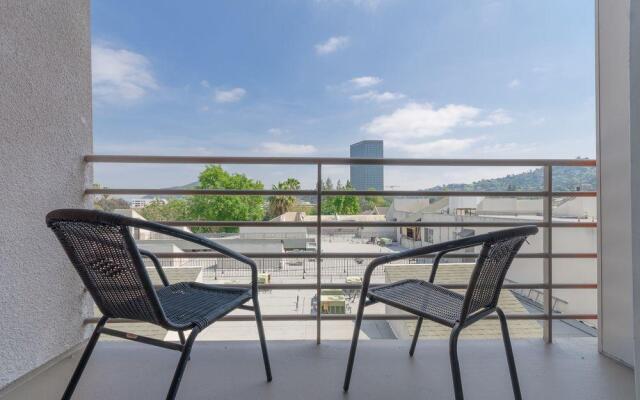 Studio City Universal Apartments