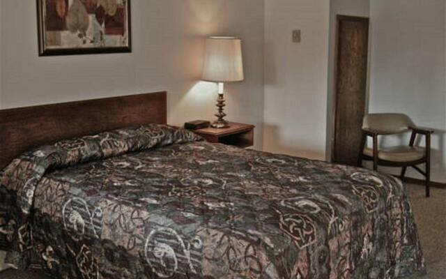Red Lion Inn & Suites La Pine