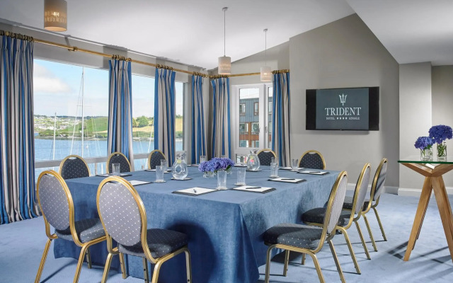 Trident Hotel