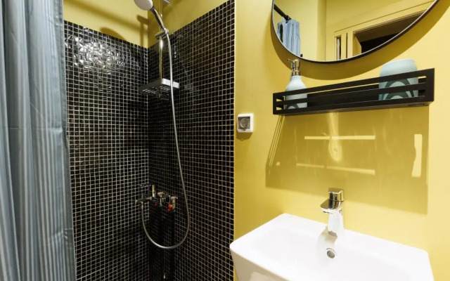 Staroff Hostel