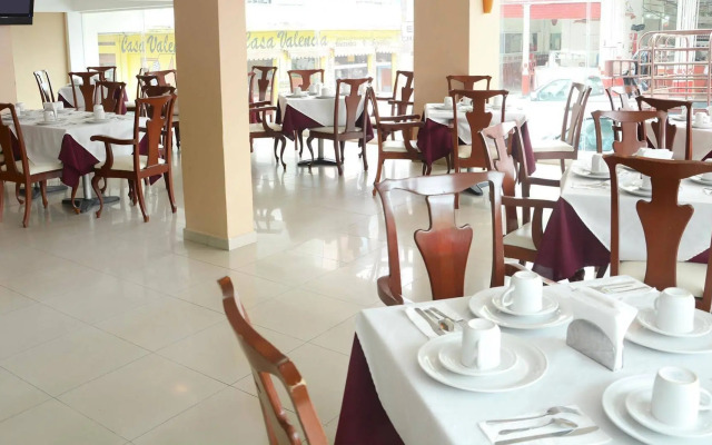 Days Inn by Wyndham Minatitlan