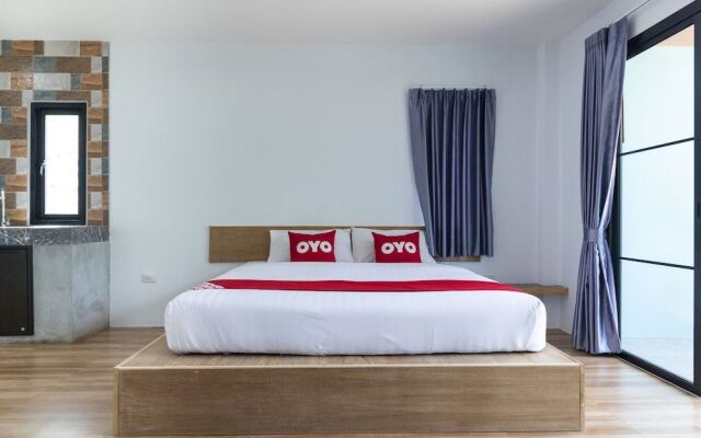 OYO 744 @Home Kamala Hills