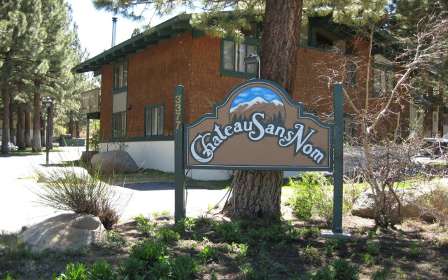 Chateau Sans Nom by Mammoth Reservation Bureau