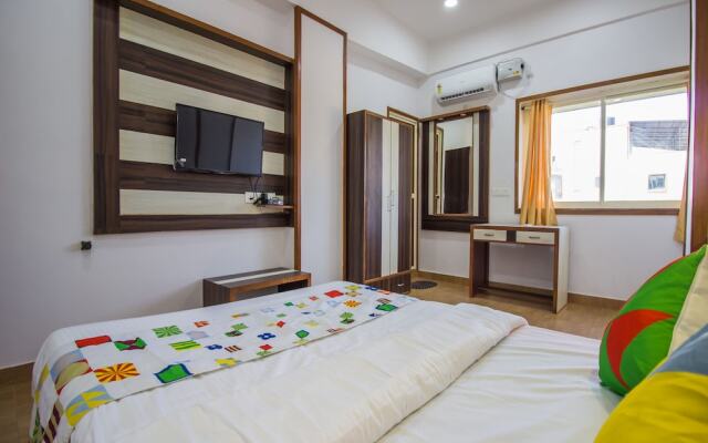 OYO 15125 Home Modern Studio Near Mall De Goa