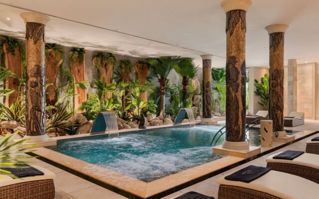 Royal River, Luxury Hotel - Adults Only