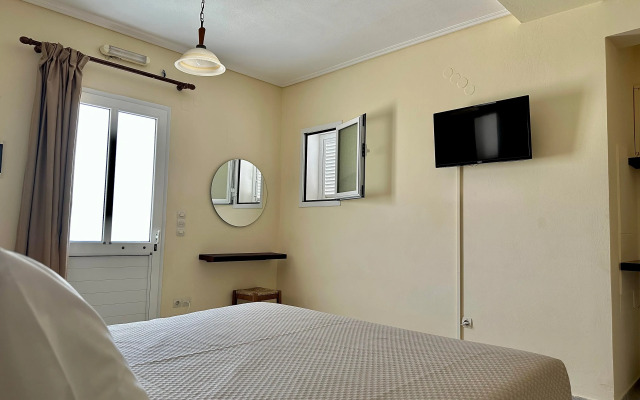 Liberatos Village Hotel