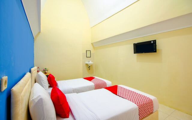 Grand Monica by OYO Rooms