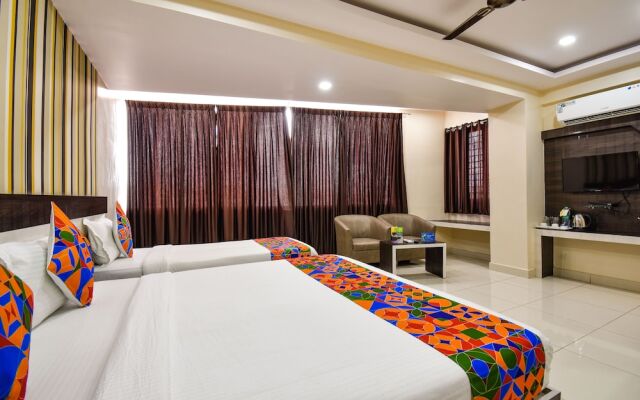 Fabhotel Rotano Suites