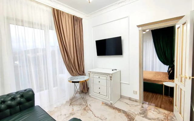 Sochi for three nights on Lenin 219/6B