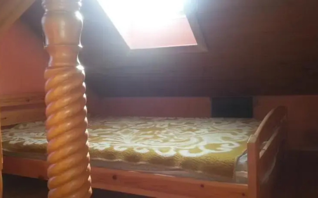 Atpūtas bāze Ezerrozes