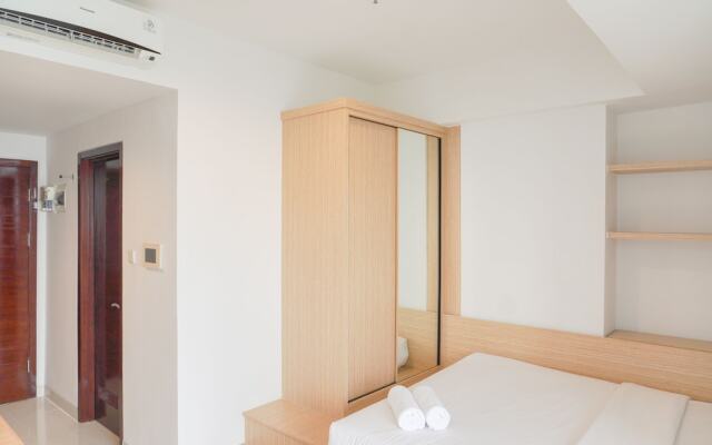 Minimalist And Cozy Studio West Vista Apartment