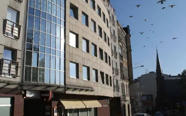 Platinum Apartments Aparthotel