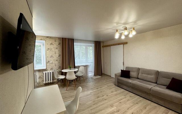 Home on Saltykov-Shchedrin Street