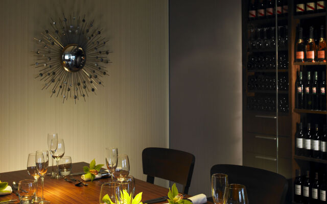 Lingfield Park Marriott Hotel & Country Club