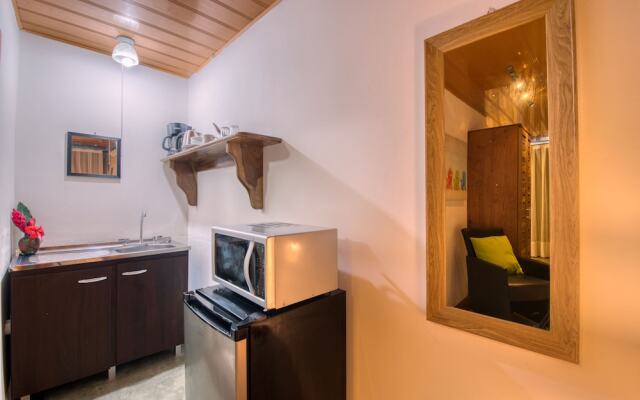 CariPro Apartments