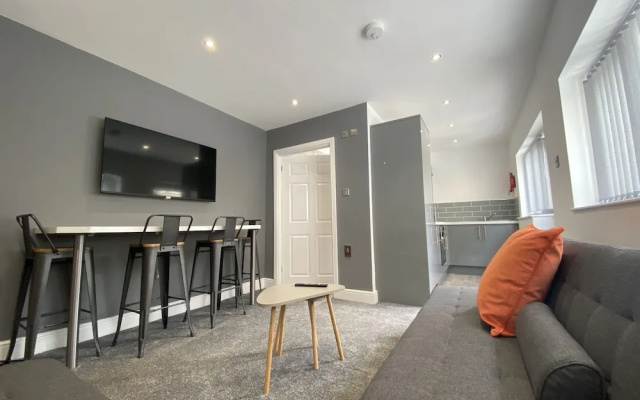 Kensington Suite Sasco Apartments