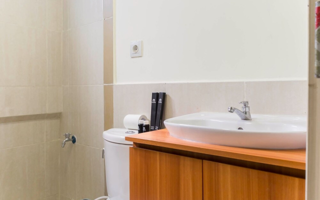 Scenic 2Br At Meikarta Apartment