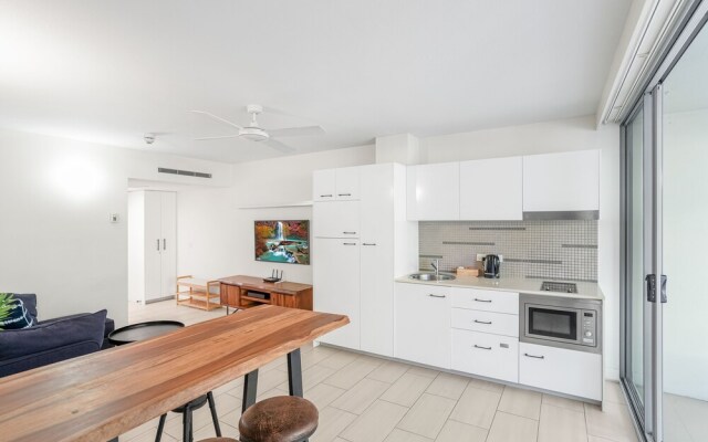 Belle Escapes - Suite 3206 Drift Resort