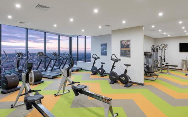 Meriton Suites World Tower