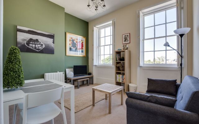 22 Lansdown Place