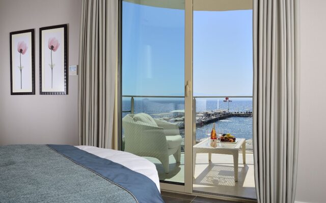 La Local Suites & Spa