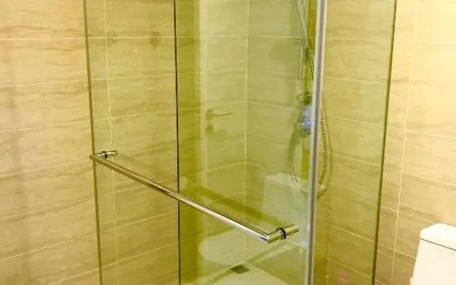 By The Beach - Luxury 2 Bedrooms Family Suite