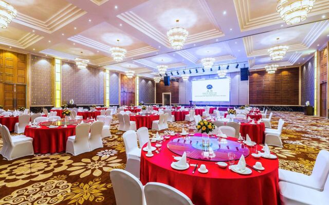 Grand Mercure Qingdao Qinglong