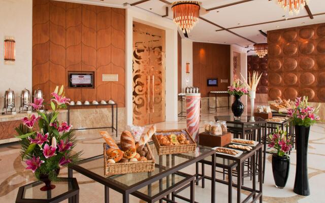 Crowne Plaza Hotel New Delhi Okhla by IHG