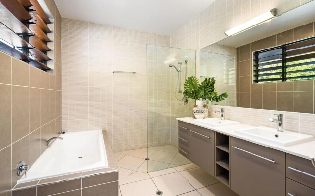 Belle Escapes - Watermark Luxury Palm Cove