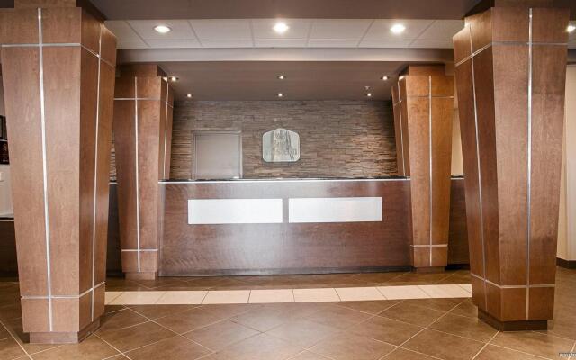 Best Western Plus Dartmouth Hotel & Suites