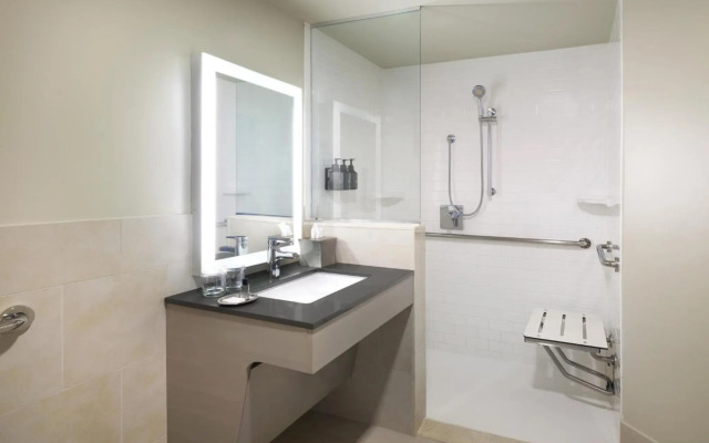 Hotel Indigo East End by IHG