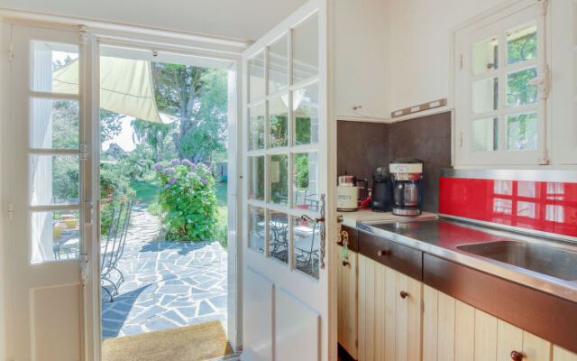 Holiday Home La Roche Blanche