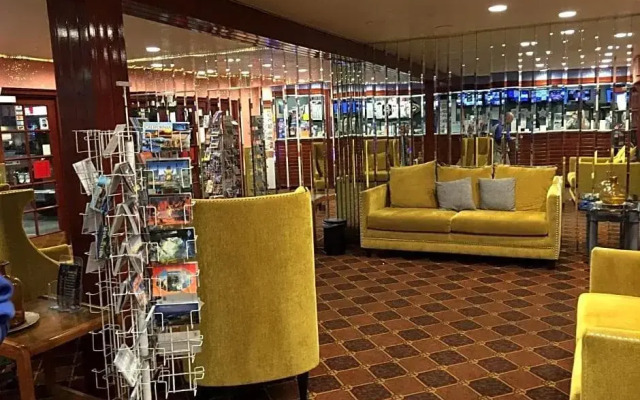 Tradewinds All Suite Hotel