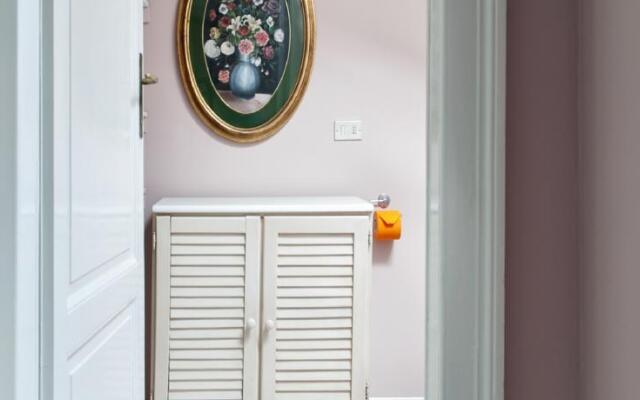 Arch of Peace Apartment