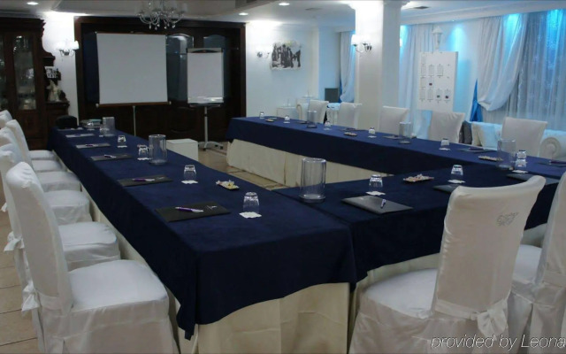 Andris Hotel