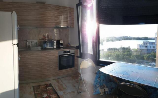 Lake Smarald residence