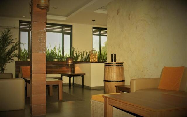 Treehouse Suites  - Boutique Serviced Apartment